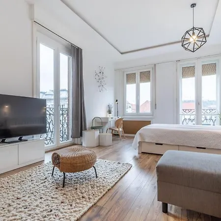 Midtown Gleaming Daire Budapeşte