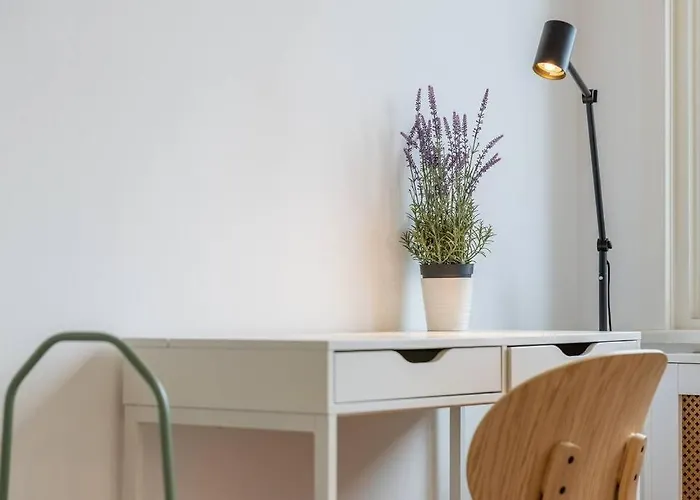 Midtown Gleaming Apartament *