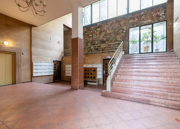 Midtown Gleaming Budapesta