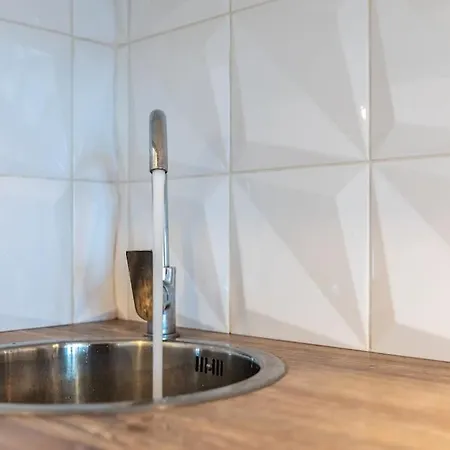 Midtown Gleaming Apartmán